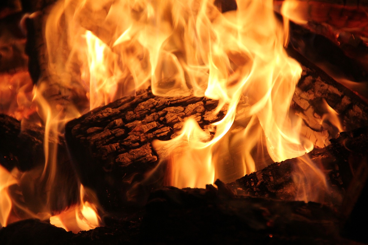 Professional Fireplace Cleaning Services In Bellflower California